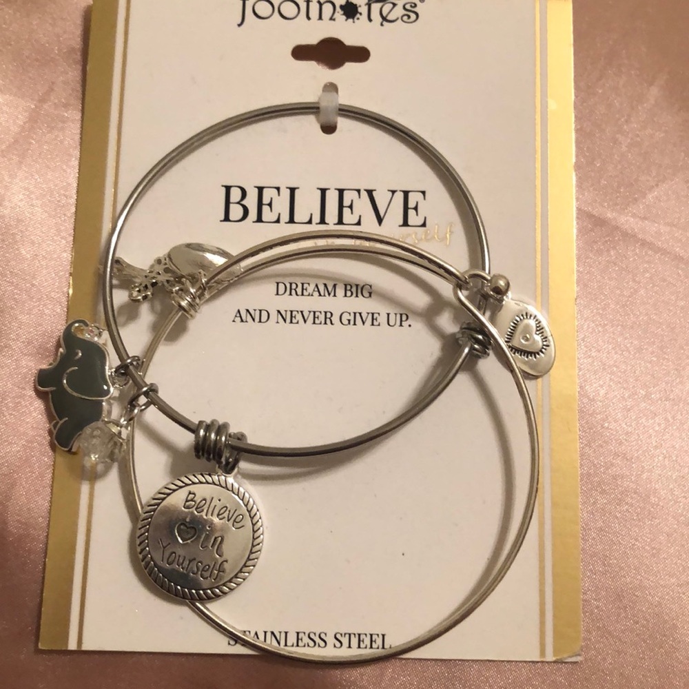 Footnotes believe bracelets still brand new